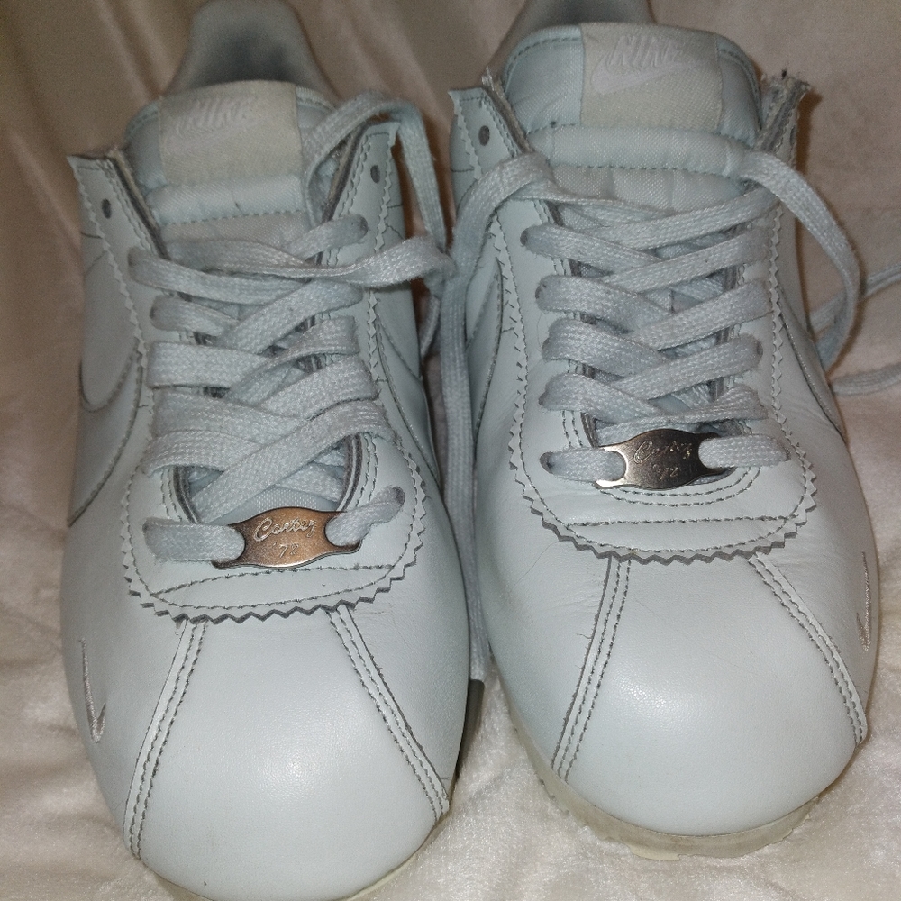 Nike Cortez only